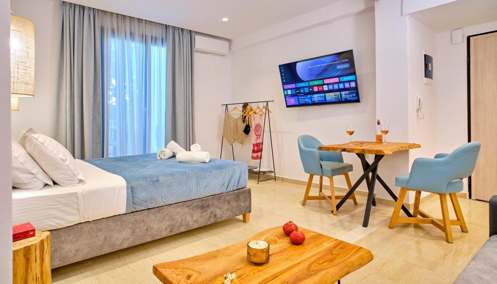 Sunflower Suites Gouvia Corfu Exterior photo